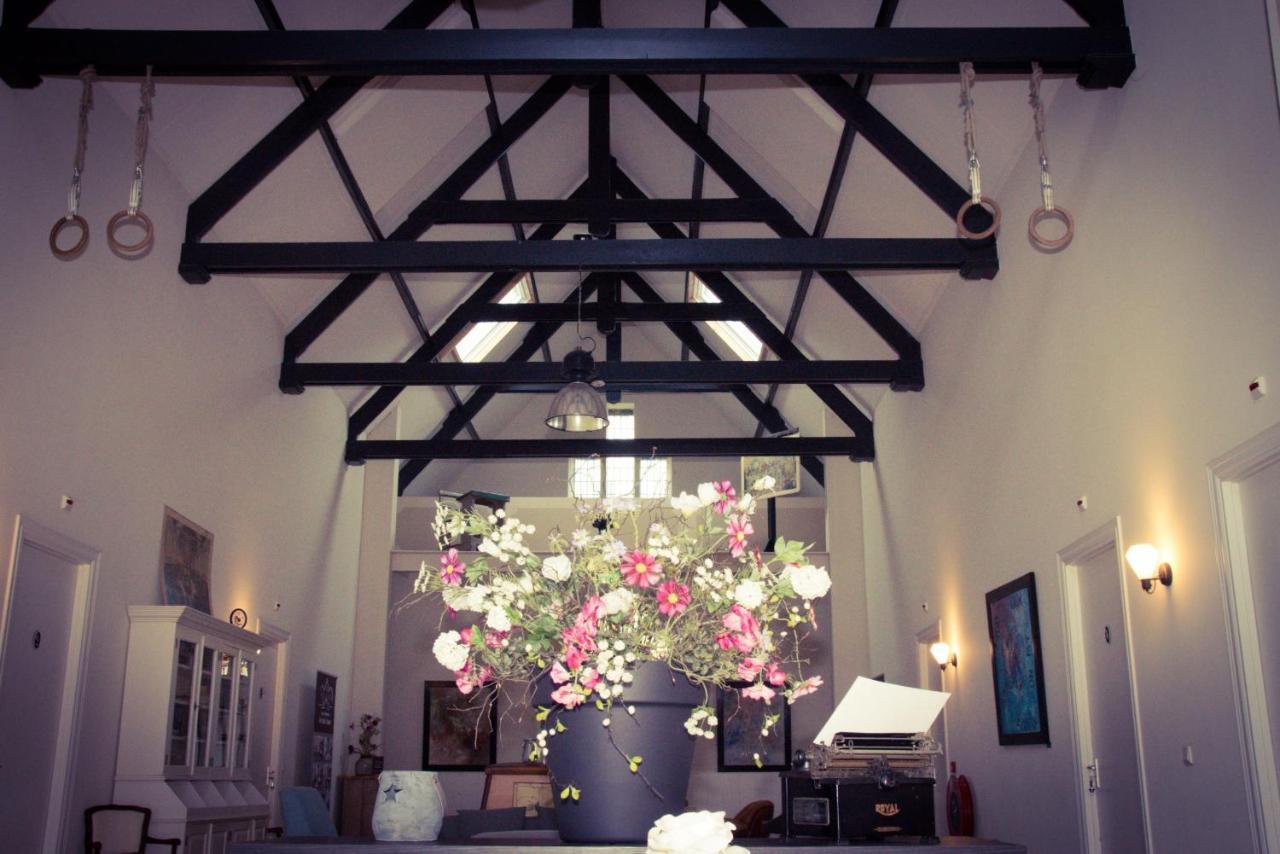 Bed & Breakfast De Oale School Lattrop ภายนอก รูปภาพ